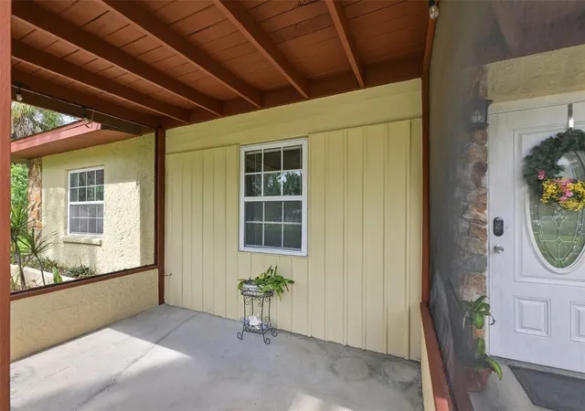 Photo 4 of Single family home for sale at 407 7th Street SW, Ruskin, FL 33570 | MLS# TB8555405 | Listing updated on 2026-10-07