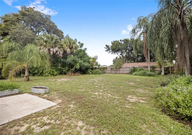Photo 1 of Single family home for sale at 7805 Hyacinth Dr, Orlando, FL 32835 | MLS# O6447650 | Listing updated on 2026-10-20