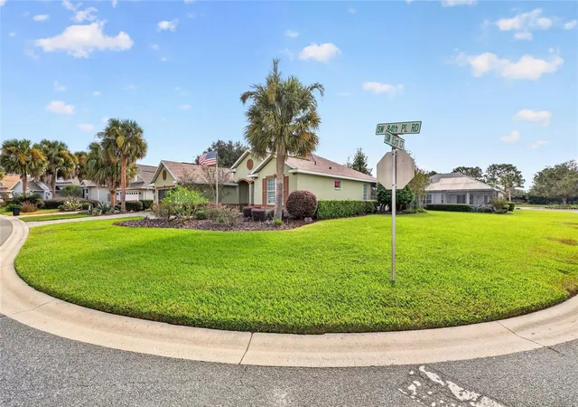 Single family home for sale at 8346 SW 84th Place Rd, OCALA, FL 34481 | MLS# OM733533