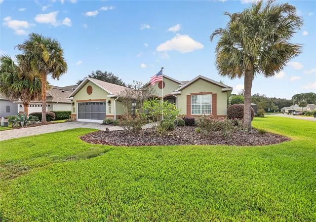 Photo 2 of Single family home for sale at 8346 SW 84th Place Rd, Ocala, FL 34481 | MLS# OM733533 | Listing updated on 2026-10-07
