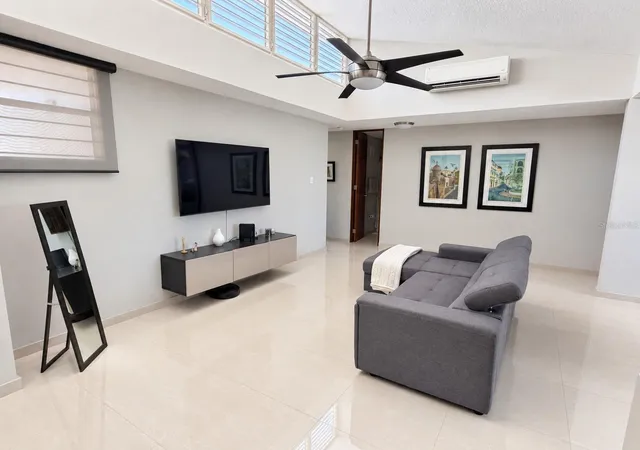 Photo 1 of Sale Pending at 291 Avenida Santa Ana, Guaynabo, PR 00969 | MLS# PR9124762 | Listing updated on 2026-10-19