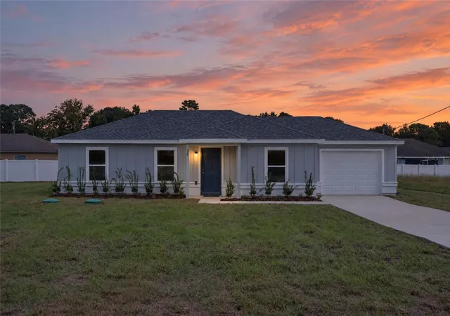 Photo 2 of Single family home for sale at 32 Dogwood Dr Ct, Ocala, FL 34472 | MLS# OM733537 | Listing updated on 2026-10-07