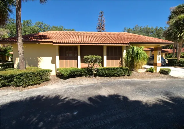 Photo 1 of Condo for sale at 5029 MAUI CIRCLE, Orlando, FL 32808 | MLS# O6447658 | Listing updated on 2026-10-08