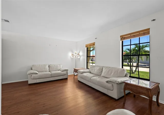 Photo 4 of Single family home for sale at 145 Bayshore Ct, Punta Gorda, FL 33950 | MLS# TB8555422 | Listing updated on 2026-10-22