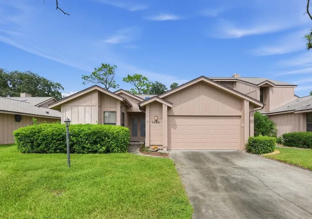 Photo 1 of Condo for sale at 2006 Teakwood Ln, Port Orange, FL 32128 | MLS# O6447663 | Listing updated on 2026-10-07