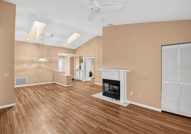 Listing Photo 5 - Condo for sale in building located at 2006 Teakwood Ln, PORT ORANGE, FL 32128