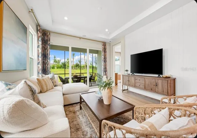 Photo 2 of House for sale at 14640 Orrieto Pl, Bradenton, FL 34211 | MLS# A4708665 | Listing updated on 2026-10-07