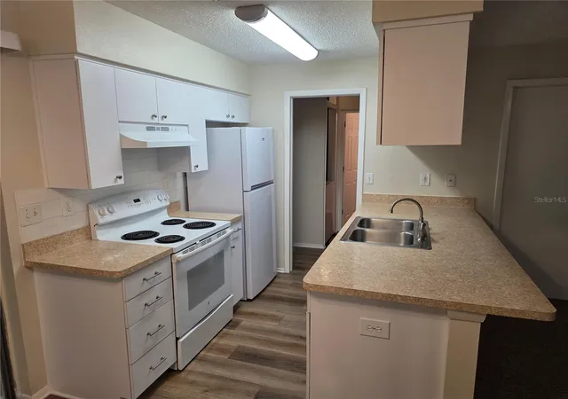 Photo 2 of Single family home for sale at 5446 Colchester Ave, Spring Hill, FL 34608 | MLS# W7890129 | Listing updated on 2026-10-07