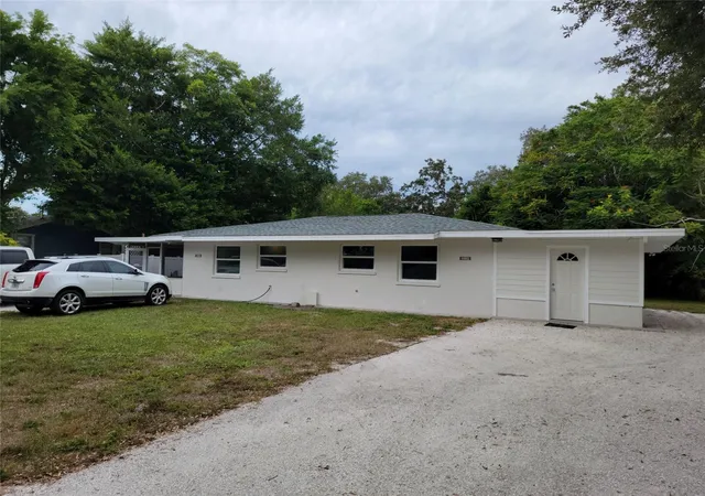 Photo 1 of Multi family home for sale at 2117 3rd Avenue E, Bradenton, FL 34208 | MLS# A4708667 | Listing updated on 2026-10-07
