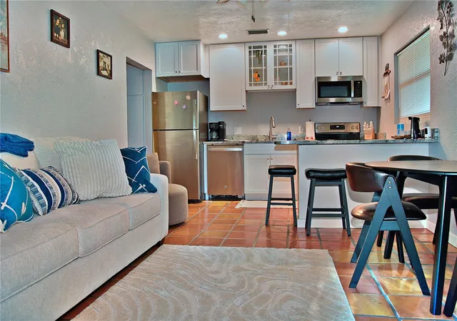 Photo 3 of House for sale at 2117 3rd Avenue E, Bradenton, FL 34208 | MLS# A4708667 | Listing updated on 2026-10-07