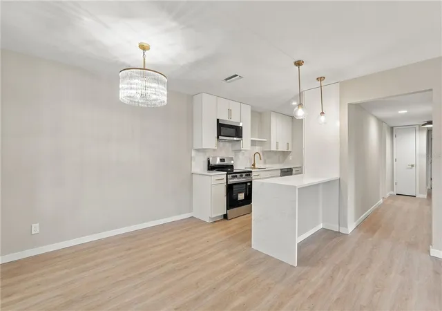 Photo 4 of Single family home for sale at 4428 Ohio Ave, Tampa, FL 33616 | MLS# TB8555427 | Listing updated on 2026-10-18