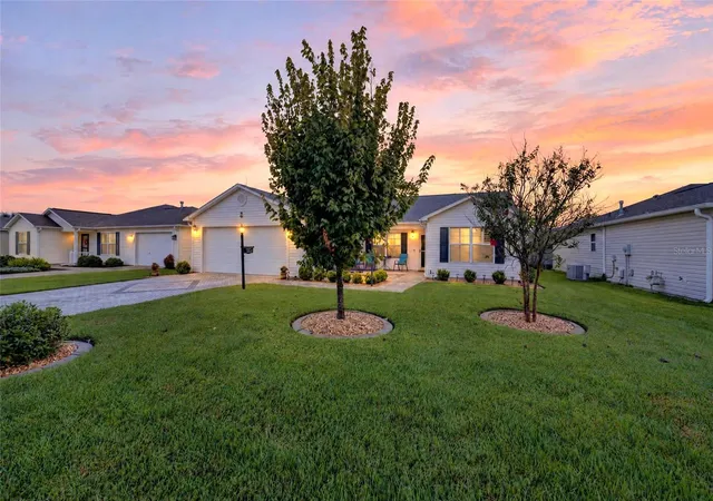 Photo 1 of Single family home for sale at 954 Barrymoore Loop, The Villages, FL 32162 | MLS# G5118711 | Listing updated on 2026-10-09