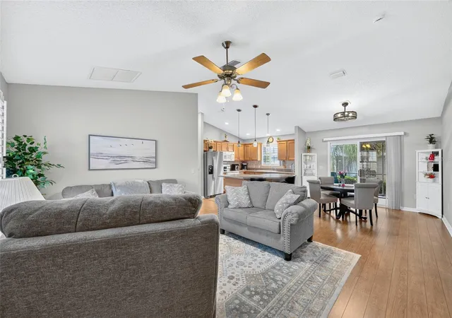 Photo 3 of Single family home for sale at 954 Barrymoore Loop, The Villages, FL 32162 | MLS# G5118711 | Listing updated on 2026-10-09