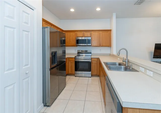 Photo 2 of Townhouse for sale at 2852 Tanzanite Ter, Kissimmee, FL 34758 | MLS# O6447673 | Listing updated on 2026-10-08