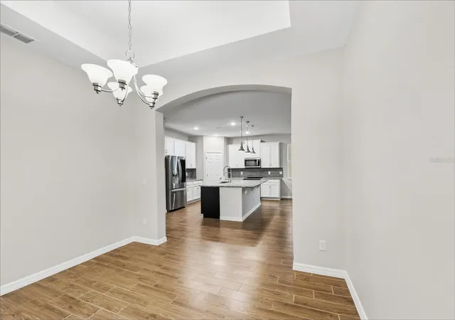 Photo 3 of Single family home for sale at 827 Daybreak Pl, Longwood, FL 32750 | MLS# TB8555437 | Listing updated on 2026-10-07