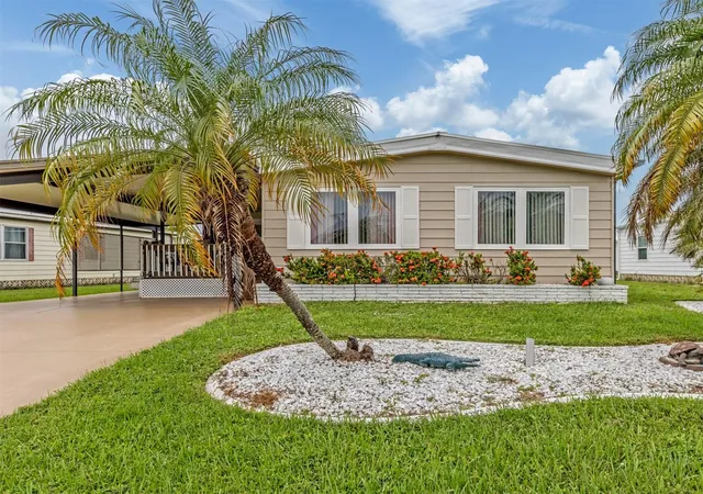 Photo 3 of Manufactured home for sale at 196 Palm Harbor Dr, North Port, FL 34287 | MLS# N6146080 | Listing updated on 2026-10-07