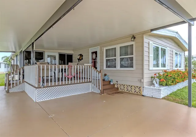 Photo 4 of Manufactured home for sale at 196 Palm Harbor Dr, North Port, FL 34287 | MLS# N6146080 | Listing updated on 2026-10-07