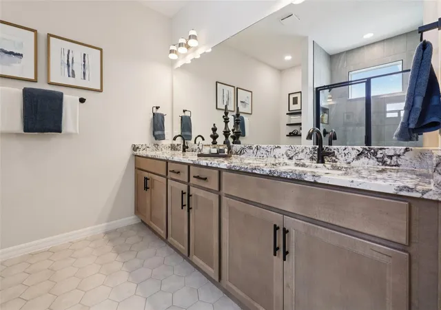 Photo 4 of Townhouse for sale at 11136 Tidepool Ct, San Antonio, FL 33576 | MLS# TB8555448 | Listing updated on 2026-10-14