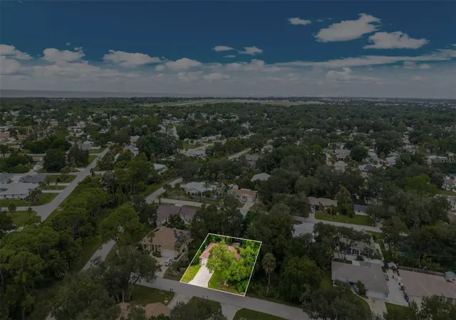 Photo 1 of Single family home for sale at 620 Burke Rd, Venice, FL 34293 | MLS# C7531625 | Listing updated on 2026-10-08