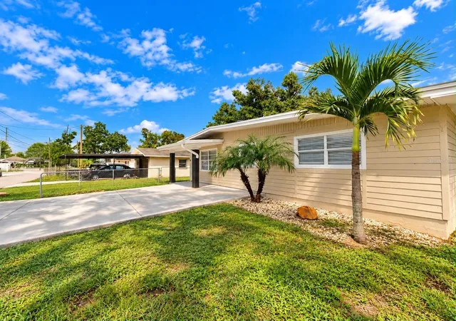 Photo 3 of Single family home for sale at 6801 N Clearview Ave, Tampa, FL 33614 | MLS# TB8555456 | Listing updated on 2026-10-10