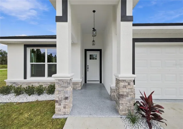 Photo 3 of Single family home for sale at 22010 SW Beach Blvd, Dunnellon, FL 34431 | MLS# OM733542 | Listing updated on 2026-10-07