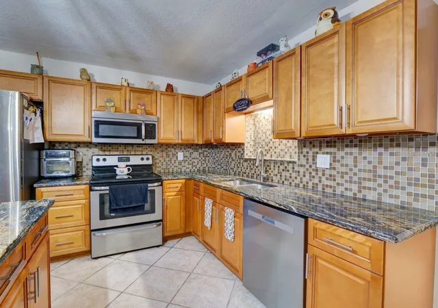 Photo 4 of Single family home for sale at 31126 Prestwick Ave, Sorrento, FL 32776 | MLS# O6447700 | Listing updated on 2026-10-07