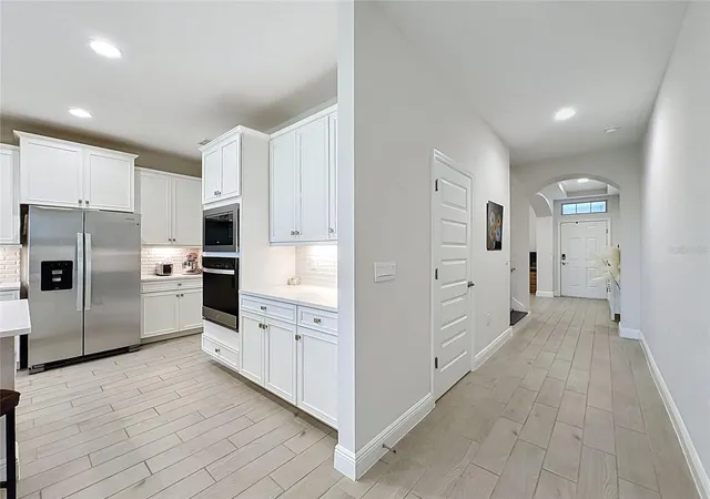 Photo 4 of Single family home for sale at 11079 Sound Shore Dr, Winter Garden, FL 34787 | MLS# O6447703 | Listing updated on 2026-10-20