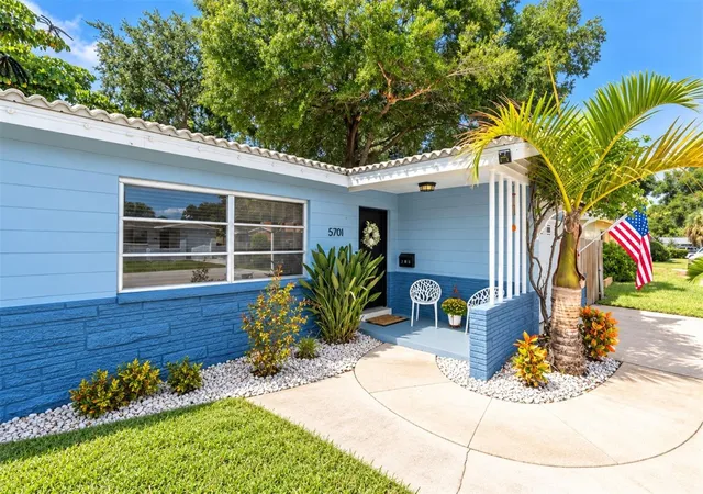 Photo 3 of Single family home for sale at 5701 6th Way S, Saint Petersburg, FL 33705 | MLS# TB8555463 | Listing updated on 2026-10-08