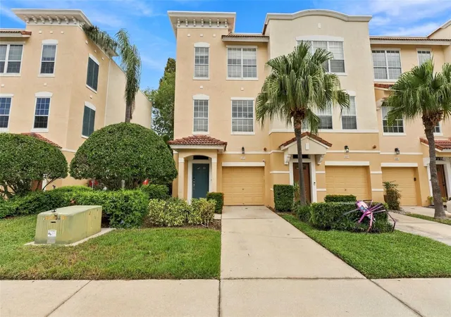 Photo 1 of Townhouse for sale at 3121 Bayshore Oaks Dr, Tampa, FL 33611 | MLS# TB8555464 | Listing updated on 2026-10-11