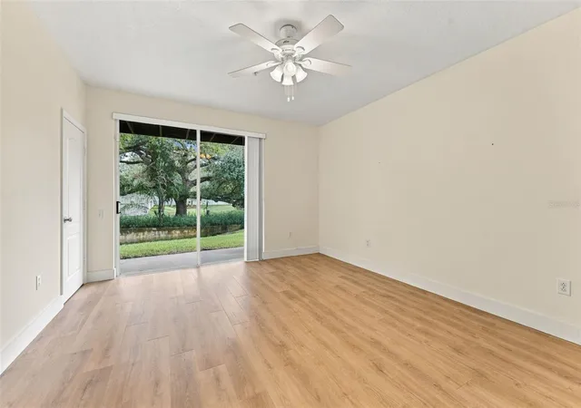 Photo 3 of Townhouse for sale at 3121 Bayshore Oaks Dr, Tampa, FL 33611 | MLS# TB8555464 | Listing updated on 2026-10-11