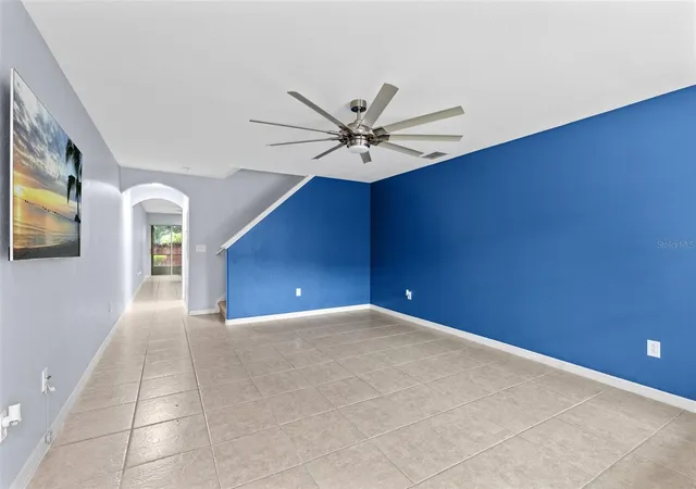 Photo 3 of Townhouse for sale at 212 Carina Cir, Sanford, FL 32773 | MLS# O6447704 | Listing updated on 2026-10-08
