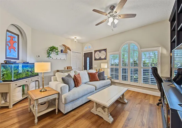 Photo 3 of Single family home for sale at 10440 Tecoma Dr, Trinity, FL 34655 | MLS# W7890135 | Listing updated on 2026-10-09