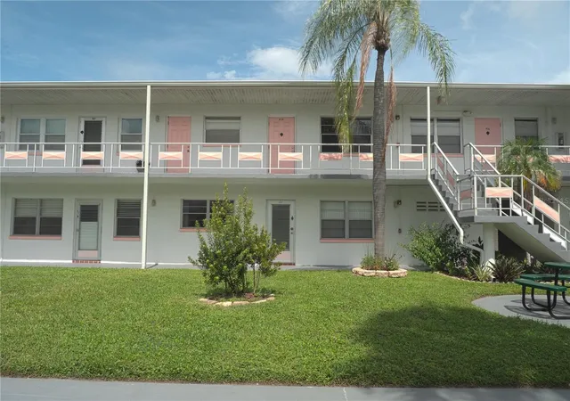 Photo 1 of Condo for sale at 5900 21st Street N #6, Saint Petersburg, FL 33714 | MLS# TB8555479 | Listing updated on 2026-10-07