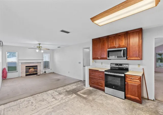 Photo 4 of Single family home for sale at 2704 Estep Ct, Ocoee, FL 34761 | MLS# O6447718 | Listing updated on 2026-10-08