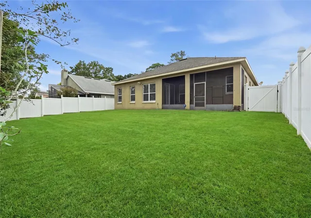Photo 1 of Single family home for sale at 2372 Cimmaron Ash Way, Apopka, FL 32703 | MLS# TB8555482 | Listing updated on 2026-10-08