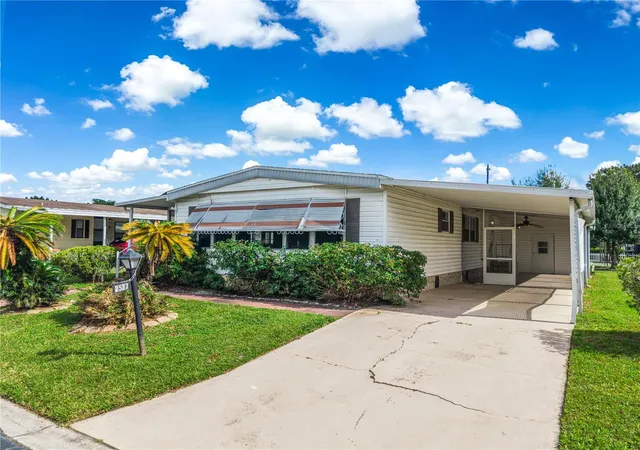 Photo 1 of Manufactured home for sale at 2537 Longpine Ln, Saint Cloud, FL 34772 | MLS# S5158983 | Listing updated on 2026-10-07