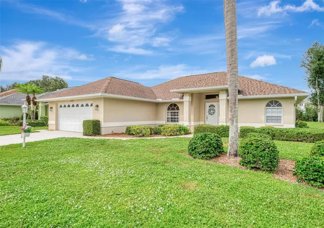 Photo 2 of Single family home for sale at 426 Bermuda Isles Cir, Venice, FL 34292 | MLS# N6146081 | Listing updated on 2026-10-08