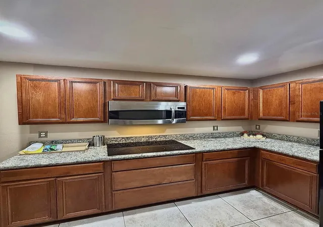 Photo 2 of Townhouse for sale at 2607 Oleander Lakes, Brandon, FL 33511 | MLS# O6447720 | Listing updated on 2026-10-07