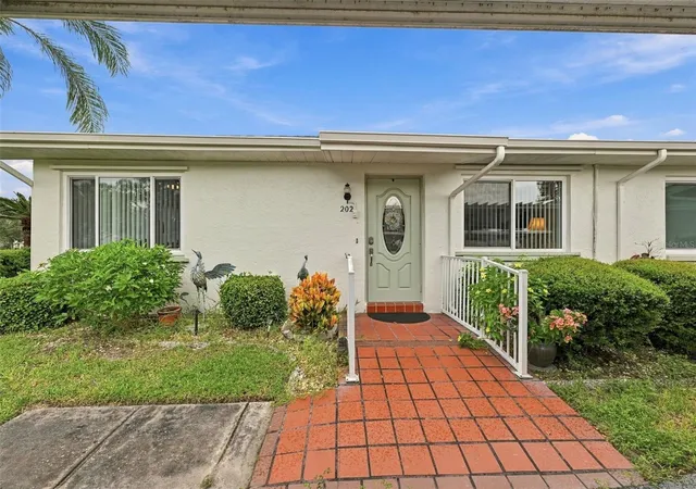 Condo for sale at 202 Gloucester Blvd #357, SUN CITY CENTER, FL 33573 | MLS# TB8555489