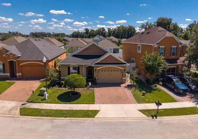 Photo 3 of Single family home for sale at 252 Sherri Lee Ln, Deland, FL 32720 | MLS# V4951679 | Listing updated on 2026-10-07