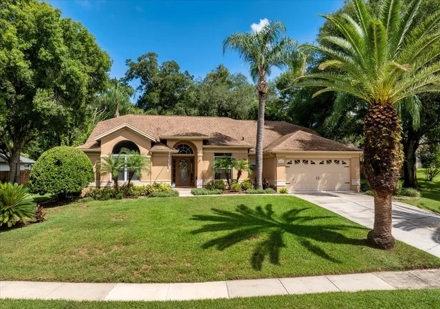 Photo 1 of Single family home for sale at 1660 Sweetwater W Cir, Apopka, FL 32712 | MLS# O6447724 | Listing updated on 2026-10-08