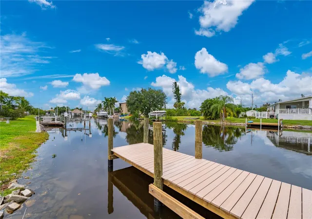 Photo 3 of Manufactured home for sale at 720 Dania Ct, Punta Gorda, FL 33950 | MLS# C7531629 | Listing updated on 2026-10-08