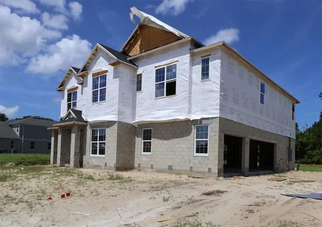 Photo 3 of Single family home for sale at 3770 Wolves Crk Pl, Apopka, FL 32712 | MLS# O6447734 | Listing updated on 2026-10-08