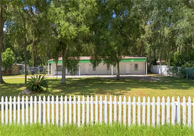 Photo 3 of Single family home for sale at 5562 S Us 301, Bushnell, FL 33513 | MLS# TB8555506 | Listing updated on 2026-10-07