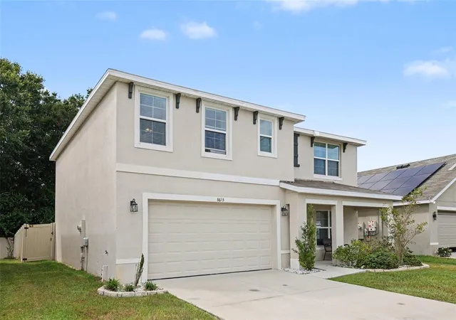 Photo 3 of Single family home for sale at 8693 Triumph Cir, Wildwood, FL 34785 | MLS# O6447738 | Listing updated on 2026-10-07