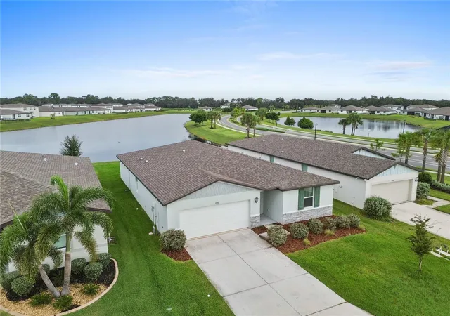 Photo 1 of Single family home for sale at 13911 Richland Gulf Cir, Parrish, FL 34219 | MLS# A4708699 | Listing updated on 2026-10-08