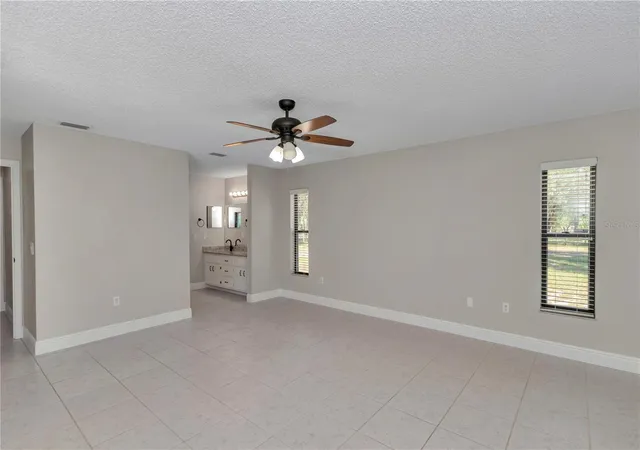 Photo 2 of House for sale at 11101 SW 128th Avenue, Dunnellon, FL 34432 | MLS# O6447742 | Listing updated on 2026-10-07