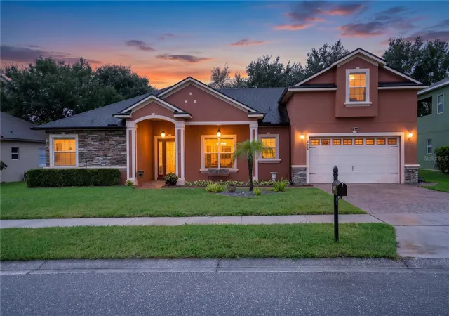 Photo 2 of Single family home for sale at 204 Shady Heather Ln, Groveland, FL 34736 | MLS# O6447743 | Listing updated on 2026-10-09