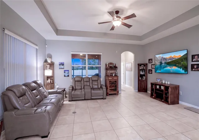 Photo 3 of Single family home for sale at 204 Shady Heather Ln, Groveland, FL 34736 | MLS# O6447743 | Listing updated on 2026-10-09