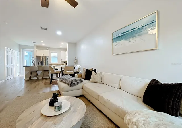 Photo 3 of Townhouse for sale at 14066 Ave Of The Groves, Winter Garden, FL 34787 | MLS# O6447744 | Listing updated on 2026-10-09